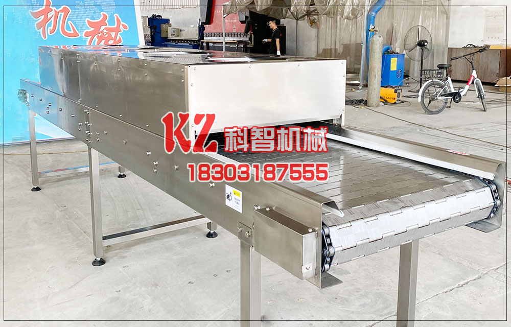 鏈板輸送機